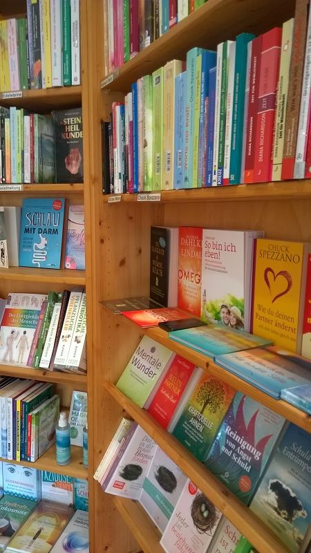 Bücher Bild 2